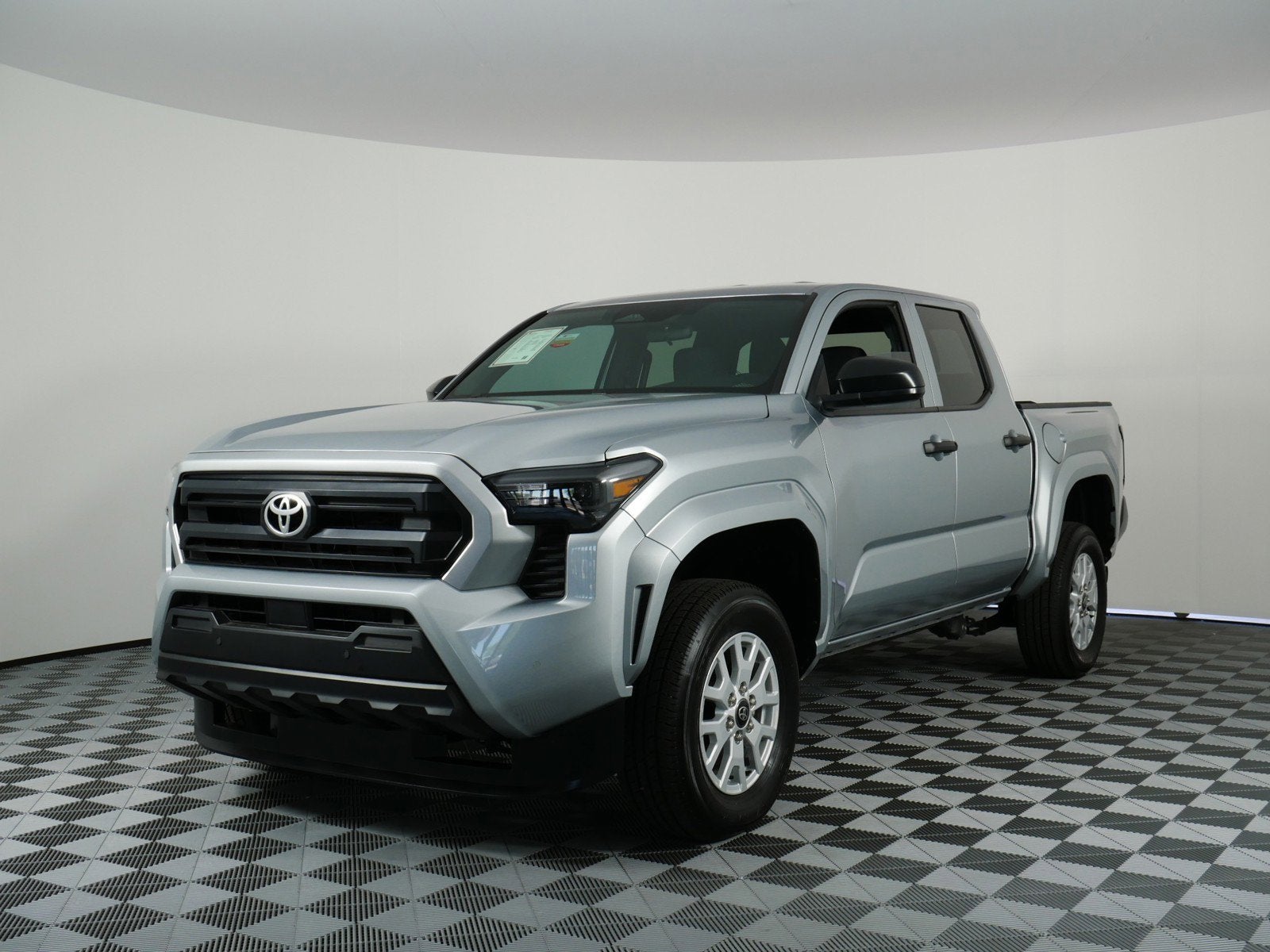 2025 Toyota Tacoma SR 2WD *1-OWNER! ONLY 5K MILES!*