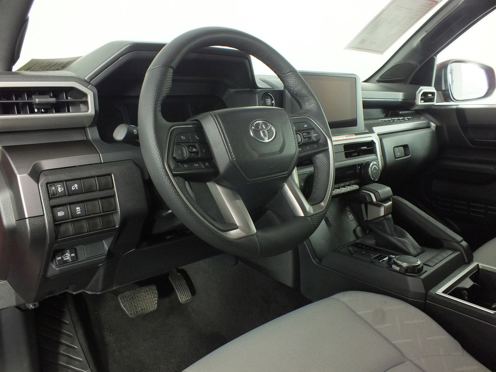 2025 Toyota Tacoma SR5 4WD *1-OWNER*