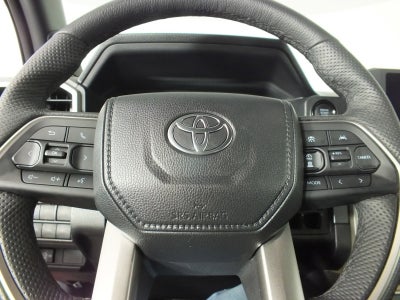2025 Toyota Tacoma SR5 4WD *1-OWNER*