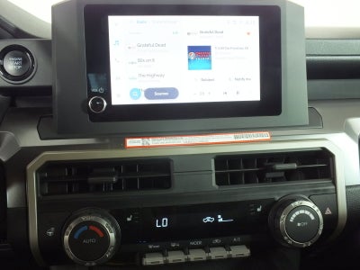 2025 Toyota Tacoma SR5 4WD *1-OWNER*