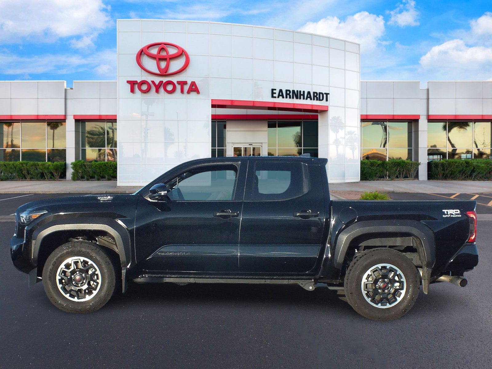 2025 Toyota Tacoma TRD Off Road Hybrid AWD *1-OWNER! UNDER 10K MILES!*