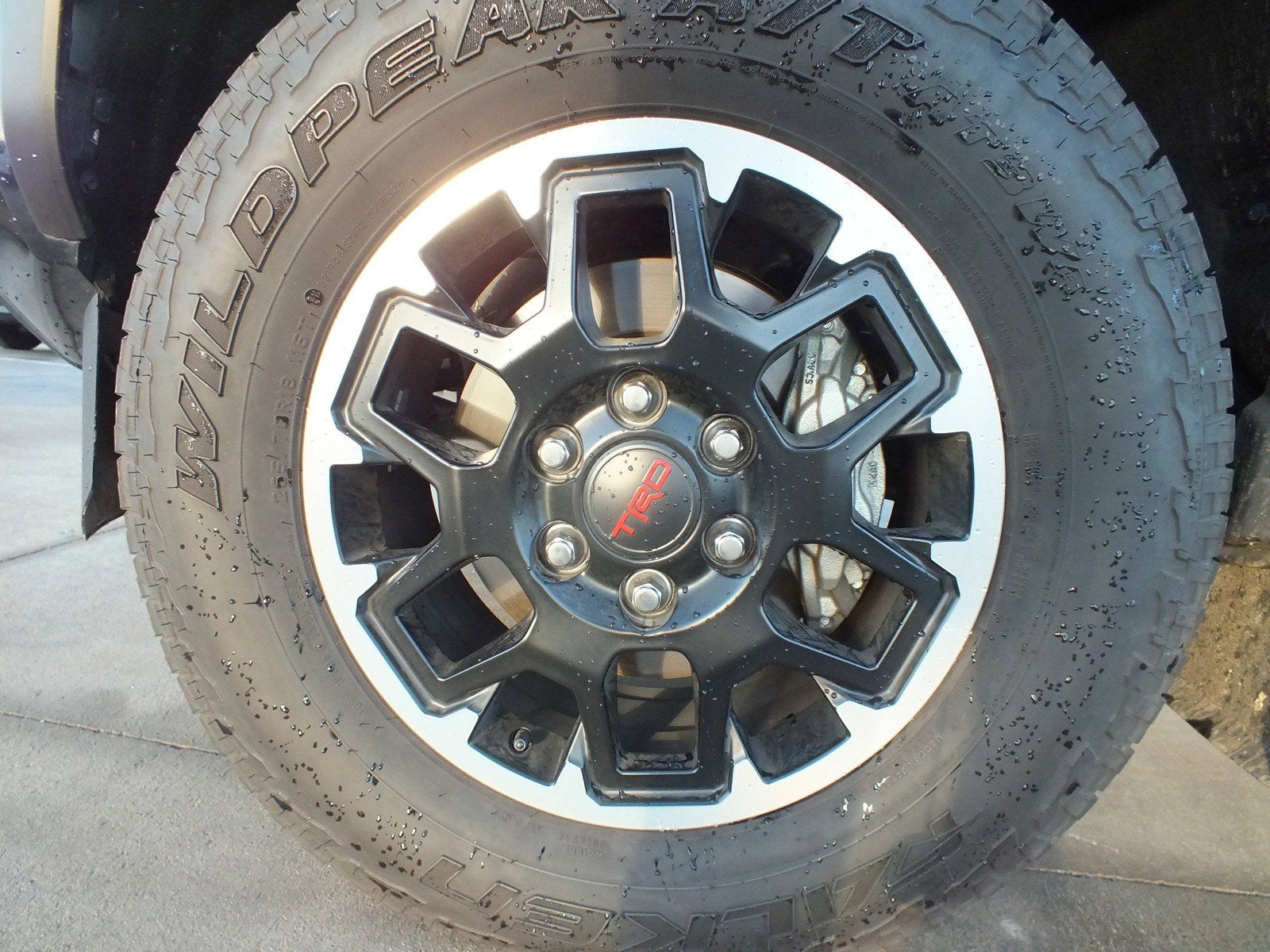 2025 Toyota Tacoma TRD Off Road Hybrid AWD *1-OWNER! UNDER 10K MILES!*