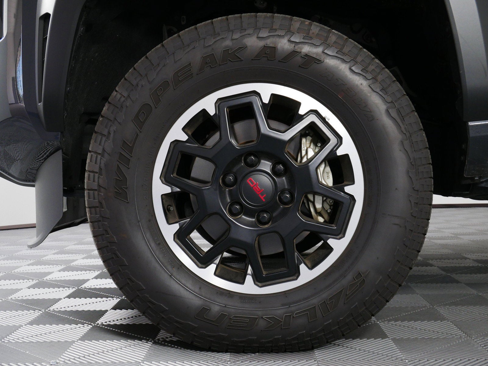 2026 Toyota Tacoma TRD Off Road Hybrid 4WD *ONLY 6K MILES!*