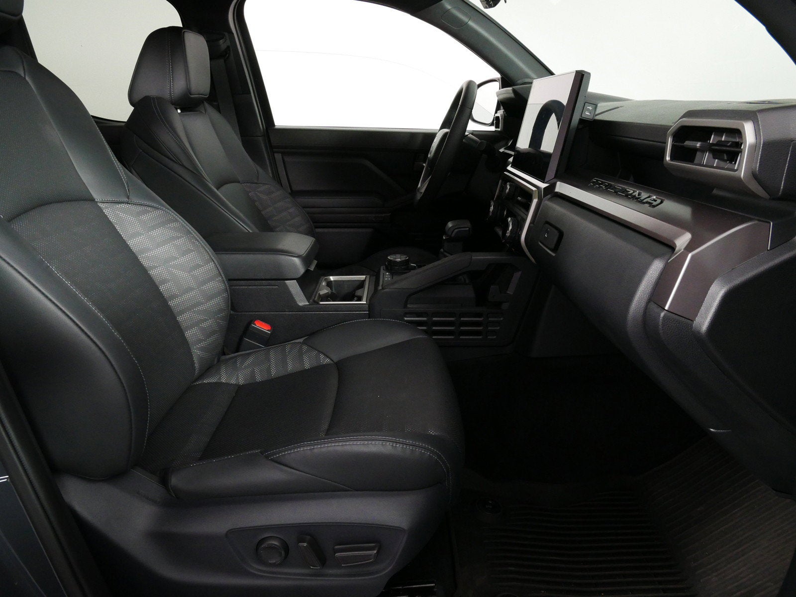 2026 Toyota Tacoma TRD Off Road Hybrid 4WD *ONLY 6K MILES!*