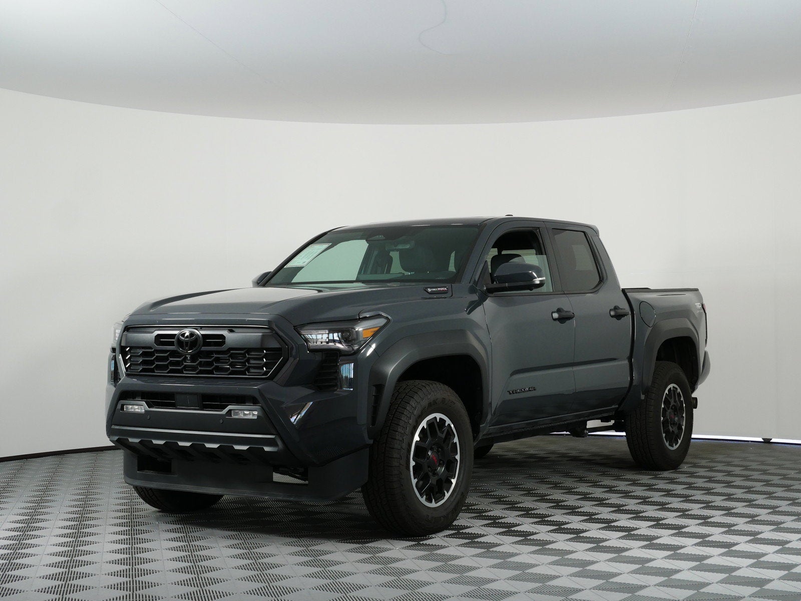 2026 Toyota Tacoma TRD Off Road Hybrid 4WD *ONLY 6K MILES!*
