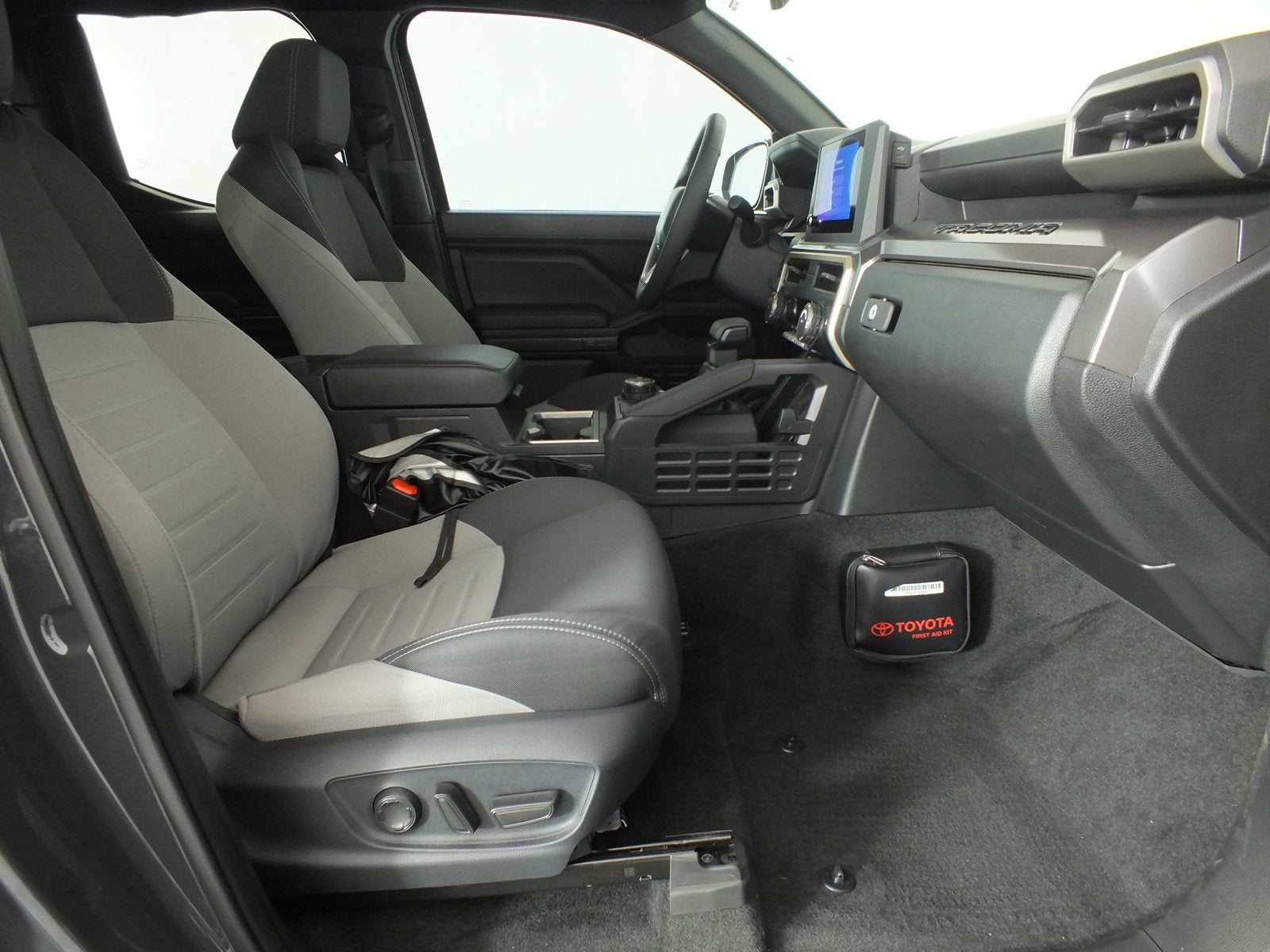 2026 Toyota Tacoma TRD Off Road Hybrid 4WD *1-OWNER*