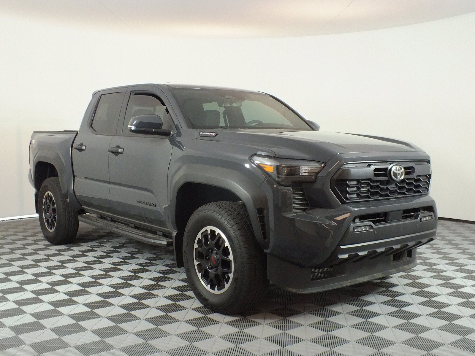2026 Toyota Tacoma TRD Off Road Hybrid 4WD *1-OWNER*