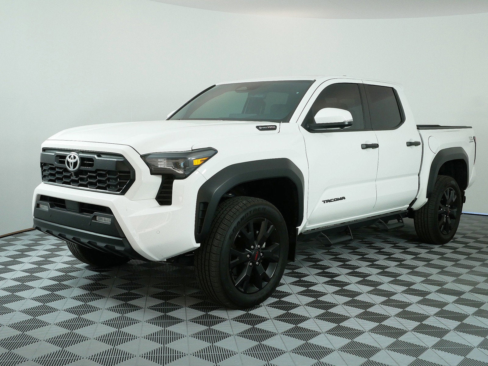 2024 Toyota Tacoma TRD Off Road Hybrid 4WD *1-OWNER*