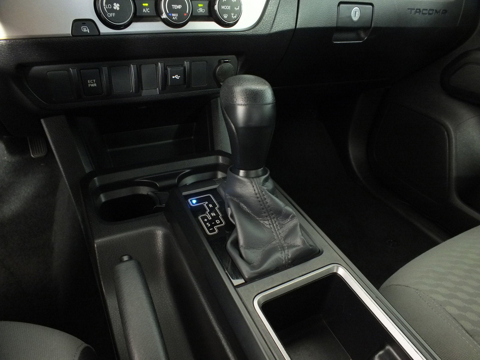 2023 Toyota Tacoma SR 2WD *CLEAN CARFAX!*