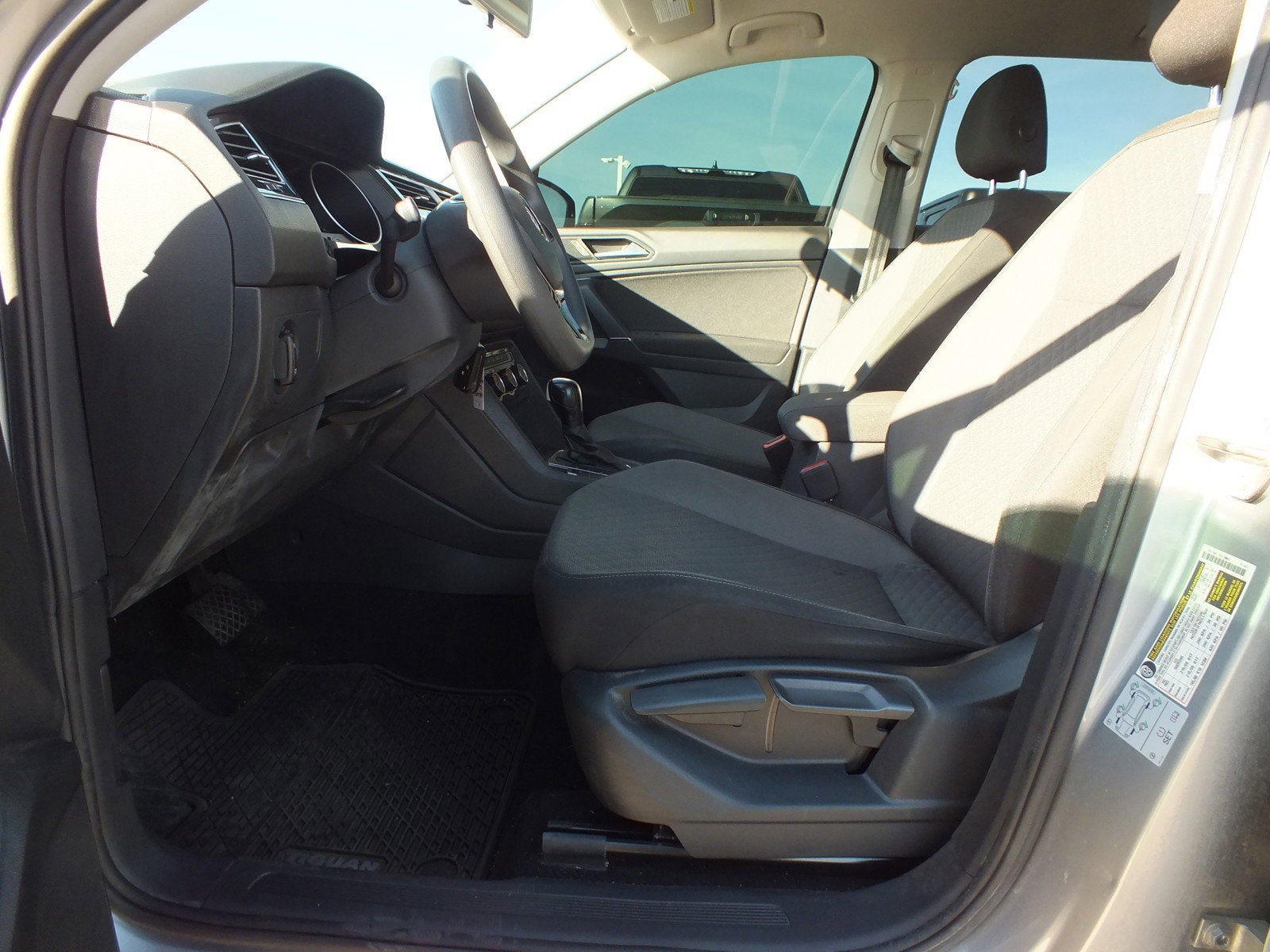 2020 Volkswagen Tiguan S *CLEAN CARFAX!*