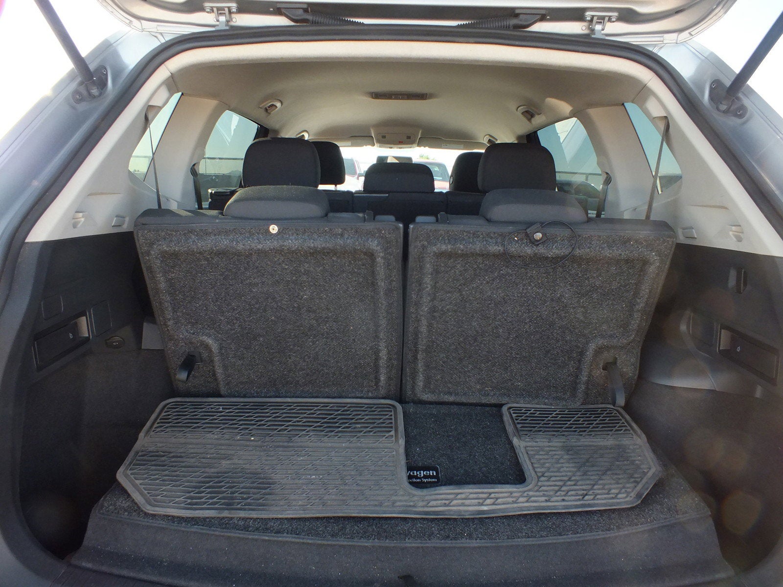 2020 Volkswagen Tiguan S *CLEAN CARFAX!*