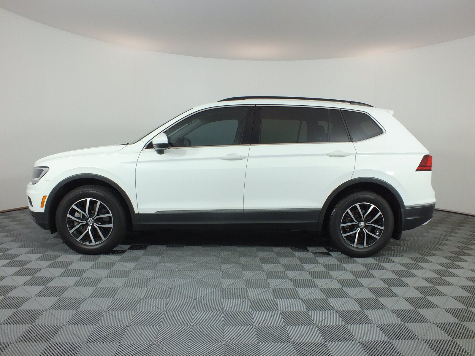 2021 Volkswagen Tiguan SE *1-OWNER*