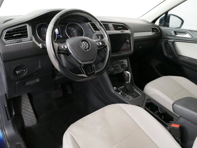 2019 Volkswagen Tiguan SEL *1-OWNER! CLEAN CARFAX!*