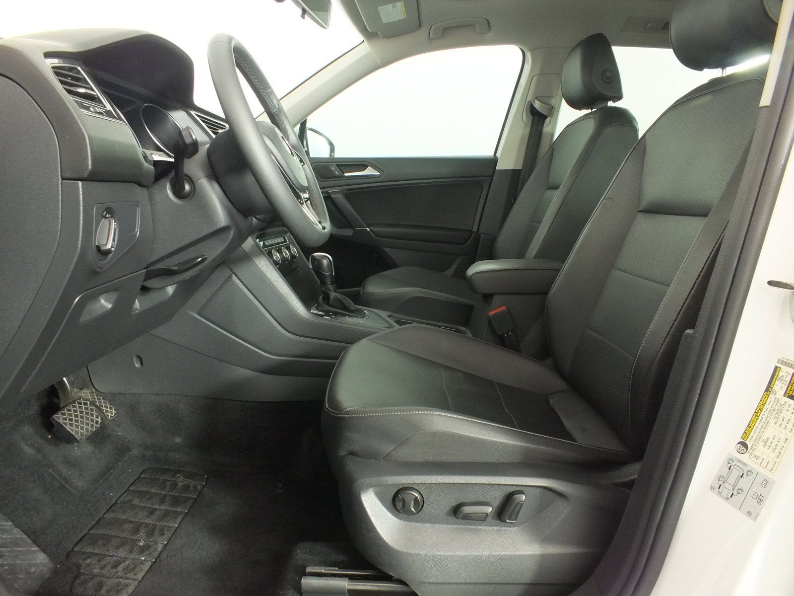 2020 Volkswagen Tiguan SE *CLEAN CARFAX!*