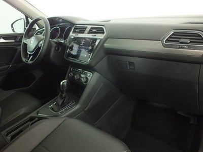 2020 Volkswagen Tiguan SE *CLEAN CARFAX!*