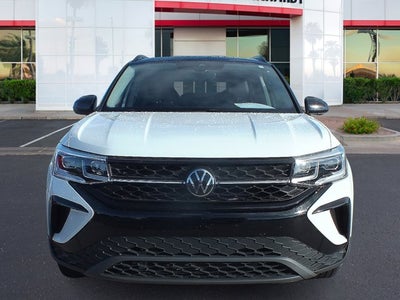 2024 Volkswagen Taos SE Black *1-OWNER*