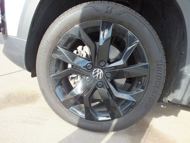 2024 Volkswagen Taos SE Black *1-OWNER*