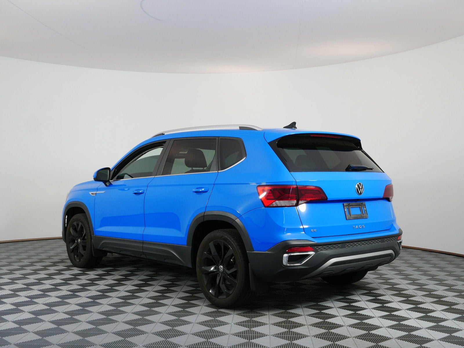 2023 Volkswagen Taos SE *1-OWNER*