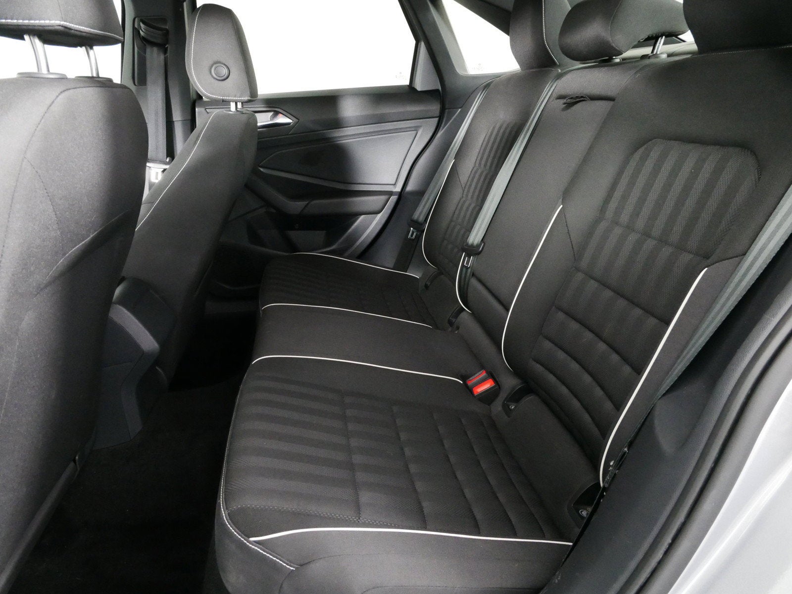 2023 Volkswagen Jetta Sport *ONLY 40K MILES!*