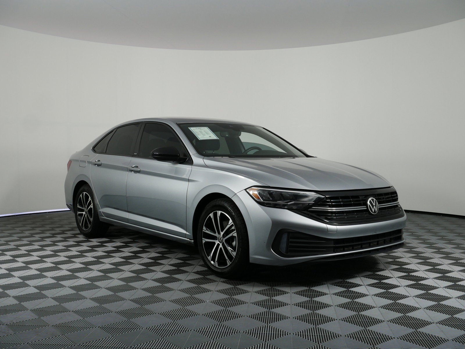 2023 Volkswagen Jetta Sport *ONLY 40K MILES!*