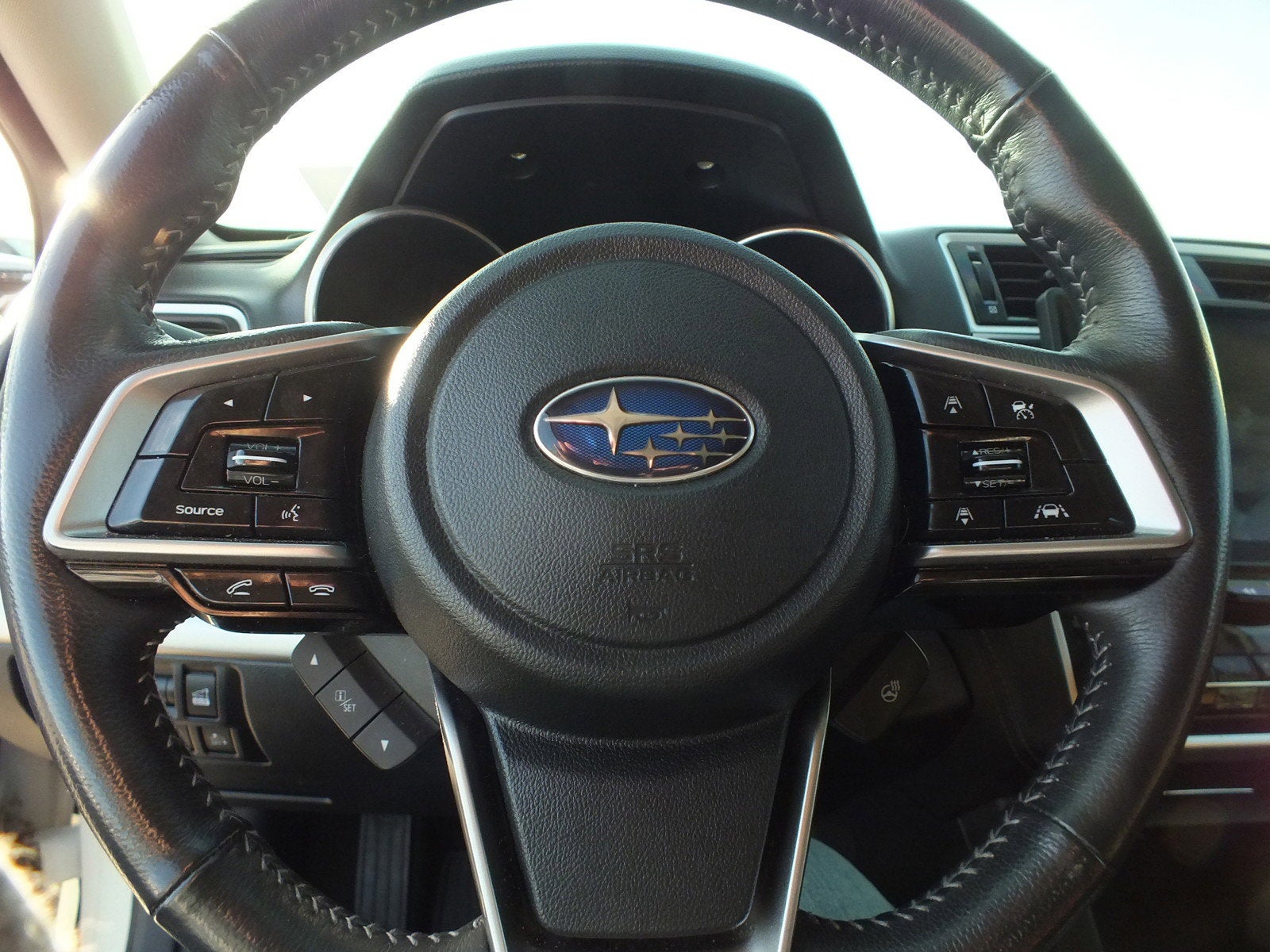 2018 Subaru Outback Touring AWD *CLEAN CARFAX!*