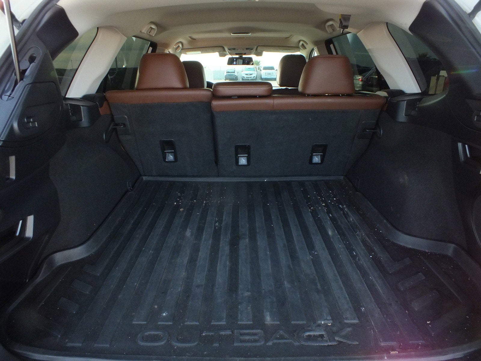 2018 Subaru Outback Touring AWD *CLEAN CARFAX!*