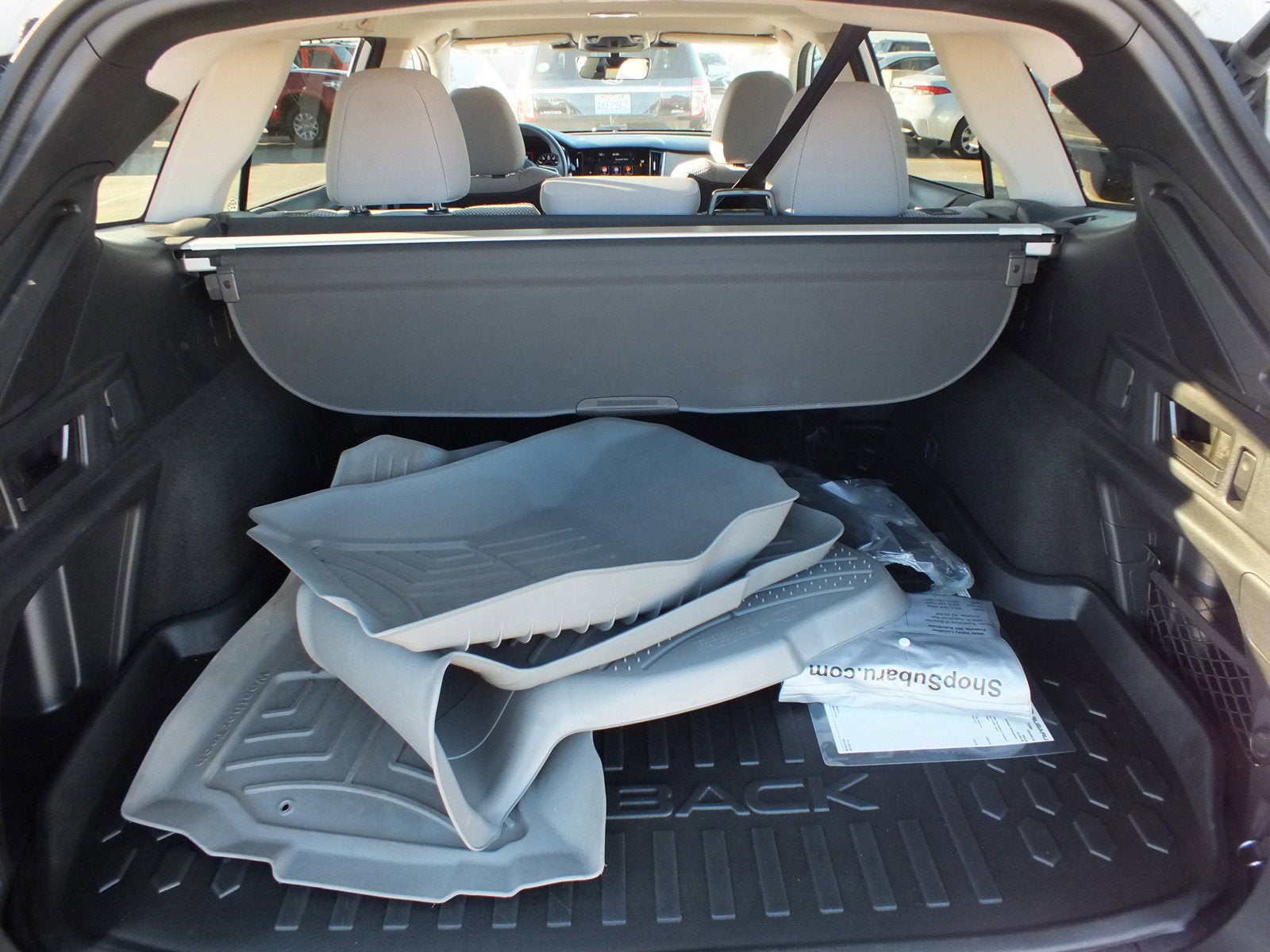 2023 Subaru Outback Premium AWD *CLEAN CARFAX ,1 OWNER!*