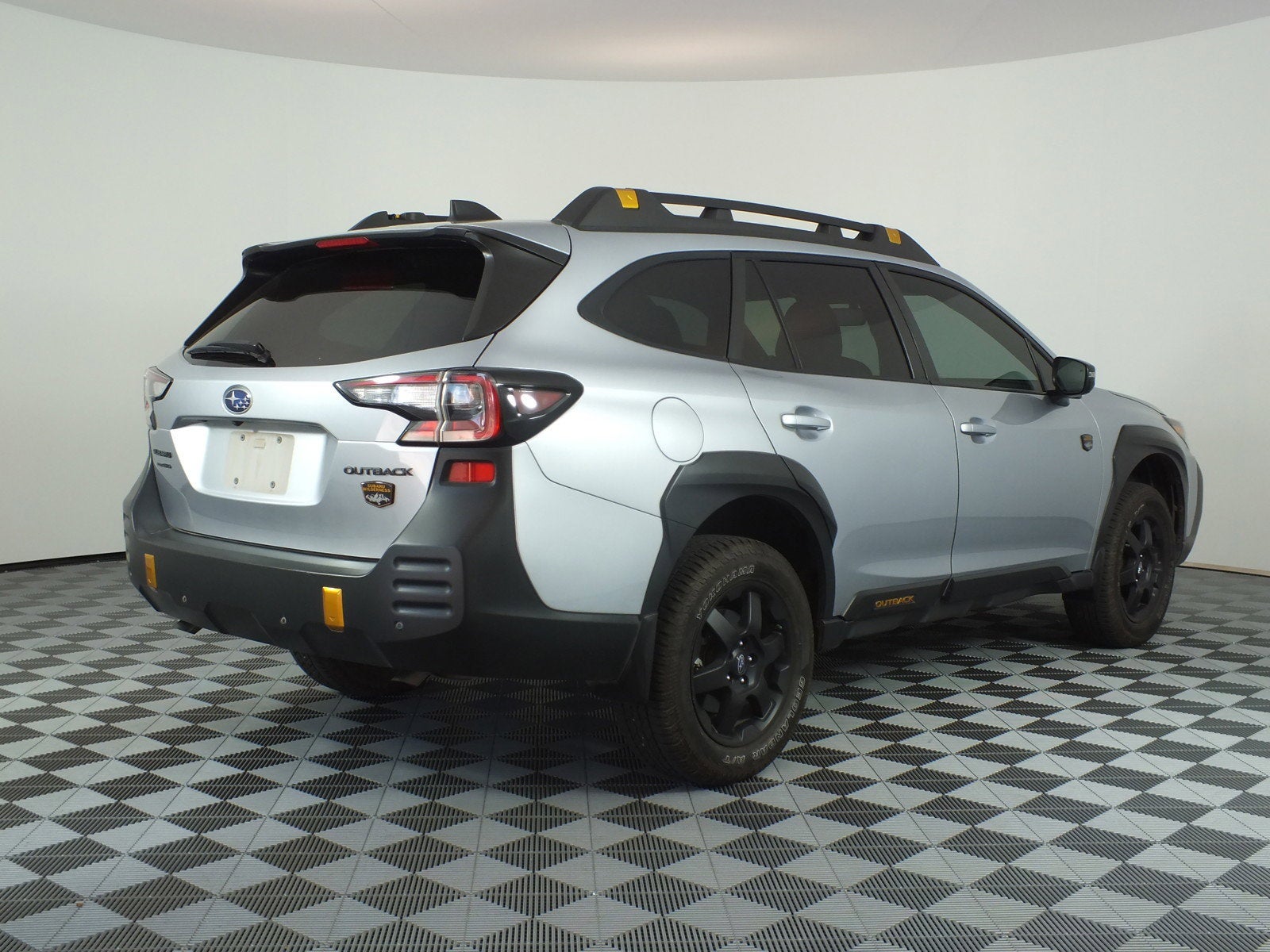 2025 Subaru Outback Wilderness AWD *1-OWNER*