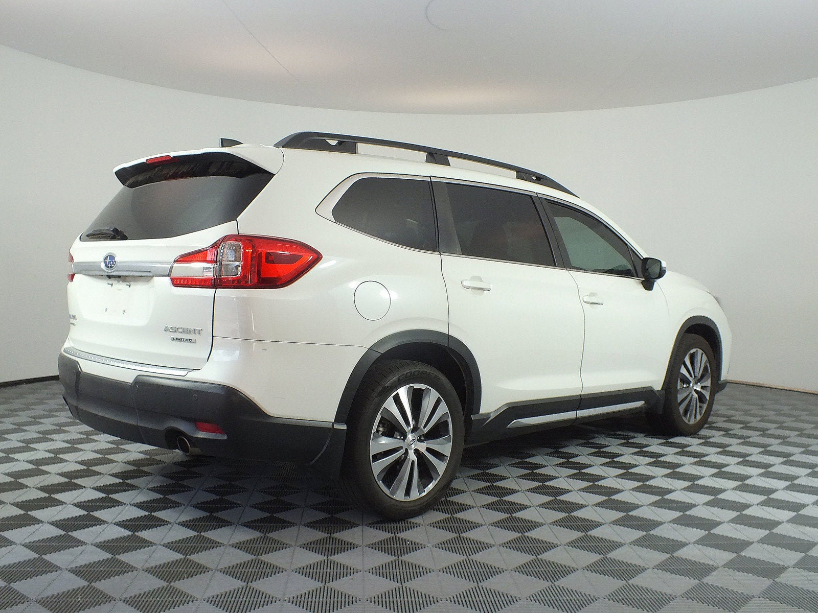 2021 Subaru Ascent Limited AWD *1-OWNER*