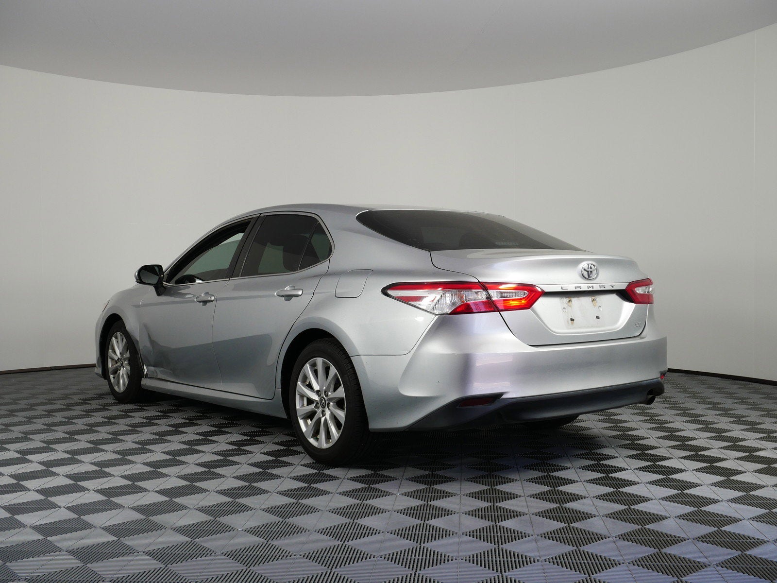2018 Toyota Camry LE FWD *GREAT MPG!*