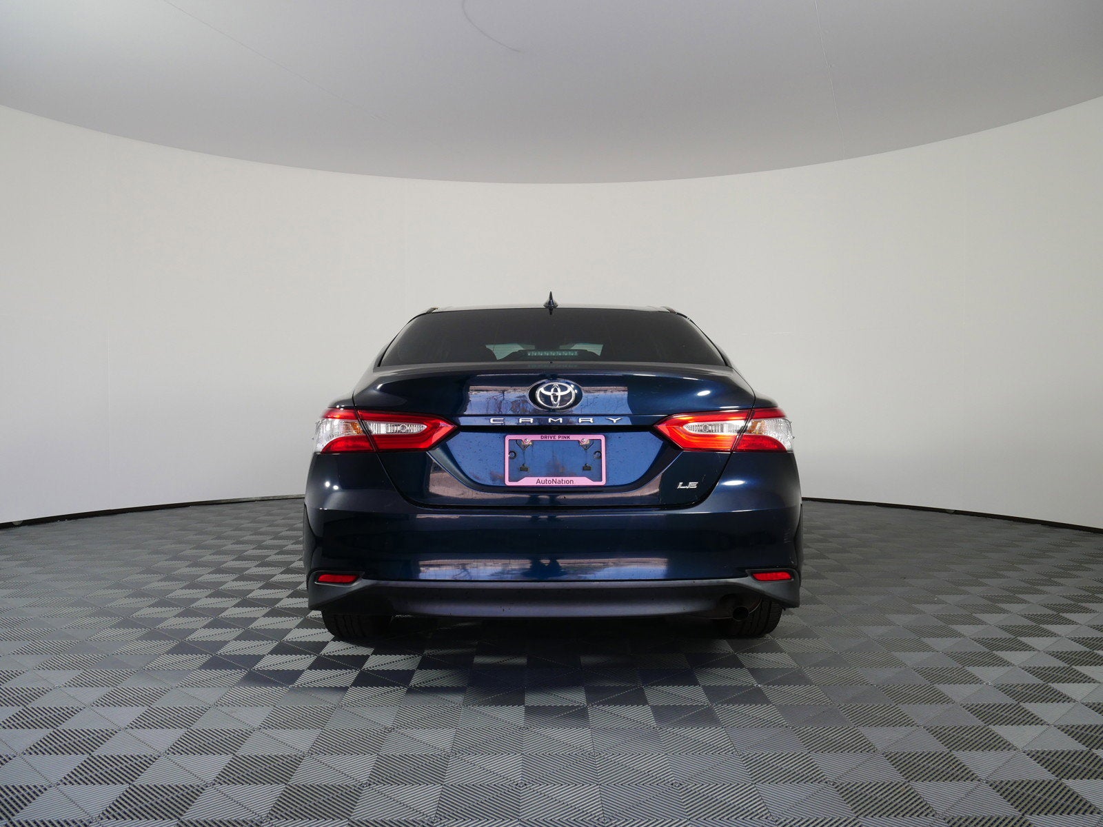 2019 Toyota Camry LE *RELIABLE DAILY DRIVER!*