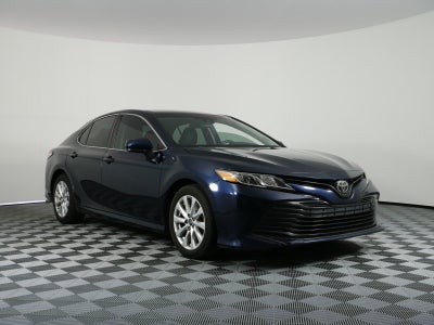2019 Toyota Camry LE *RELIABLE DAILY DRIVER!*