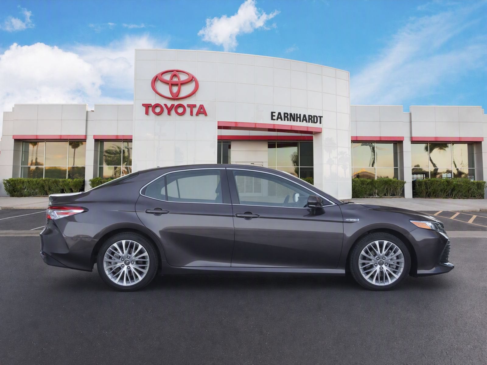 2018 Toyota Camry Hybrid XLE *CLEAN CARFAX*
