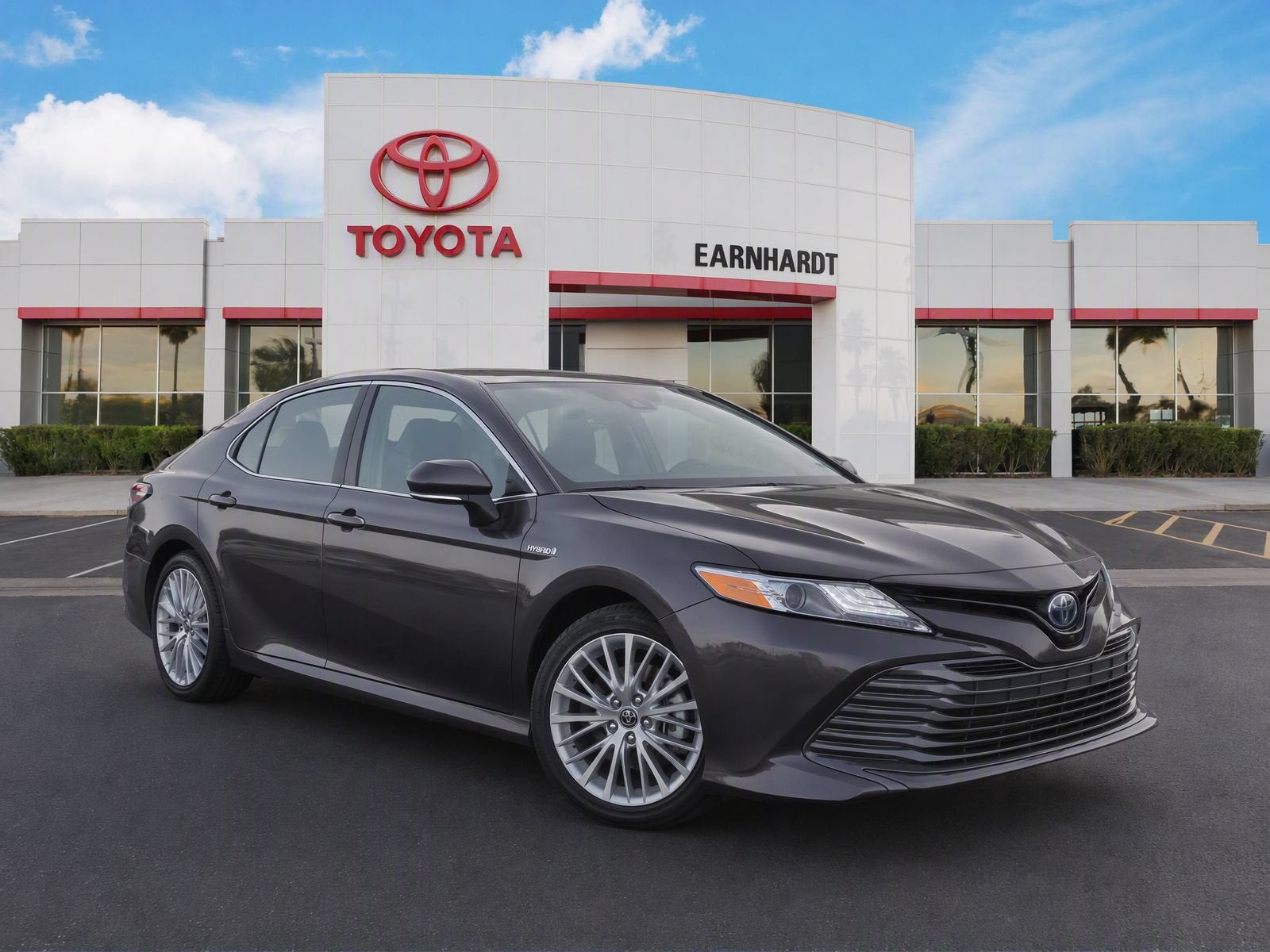 2018 Toyota Camry Hybrid XLE *CLEAN CARFAX*