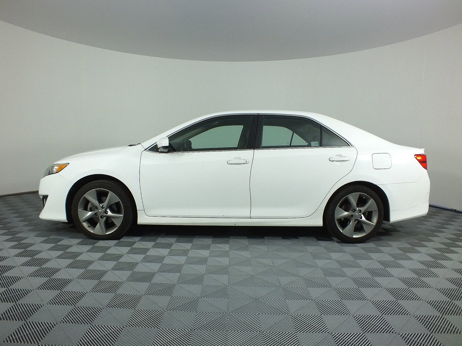 2014 Toyota Camry SE Sport *1-OWNER*