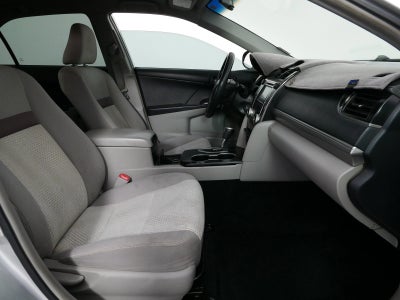 2012 Toyota Camry LE *RELIABLE DAILY DRIVER!*