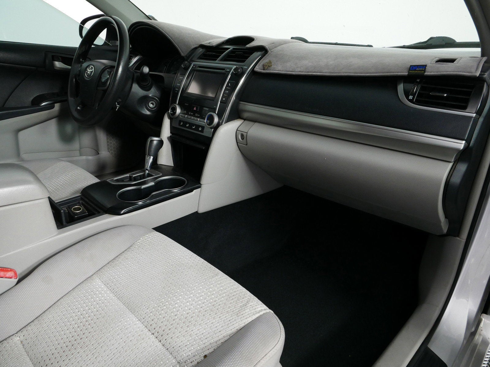 2012 Toyota Camry LE *RELIABLE DAILY DRIVER!*