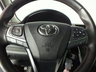 2016 Toyota Camry SE *RELIABLE DAILY DRIVER!*