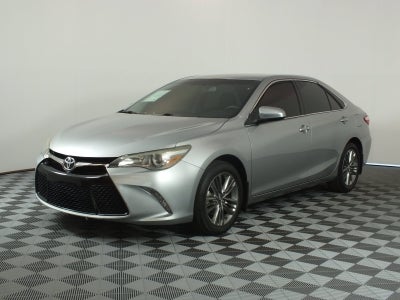 2016 Toyota Camry SE *RELIABLE DAILY DRIVER!*