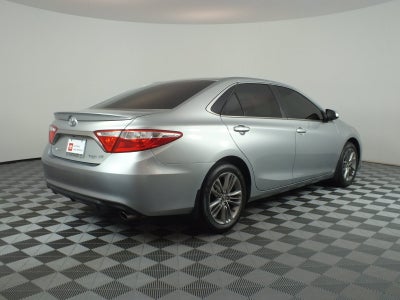 2016 Toyota Camry SE *RELIABLE DAILY DRIVER!*