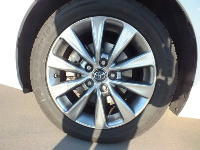 2016 Toyota Camry XLE *RELIABLE DAILY DRIVER*