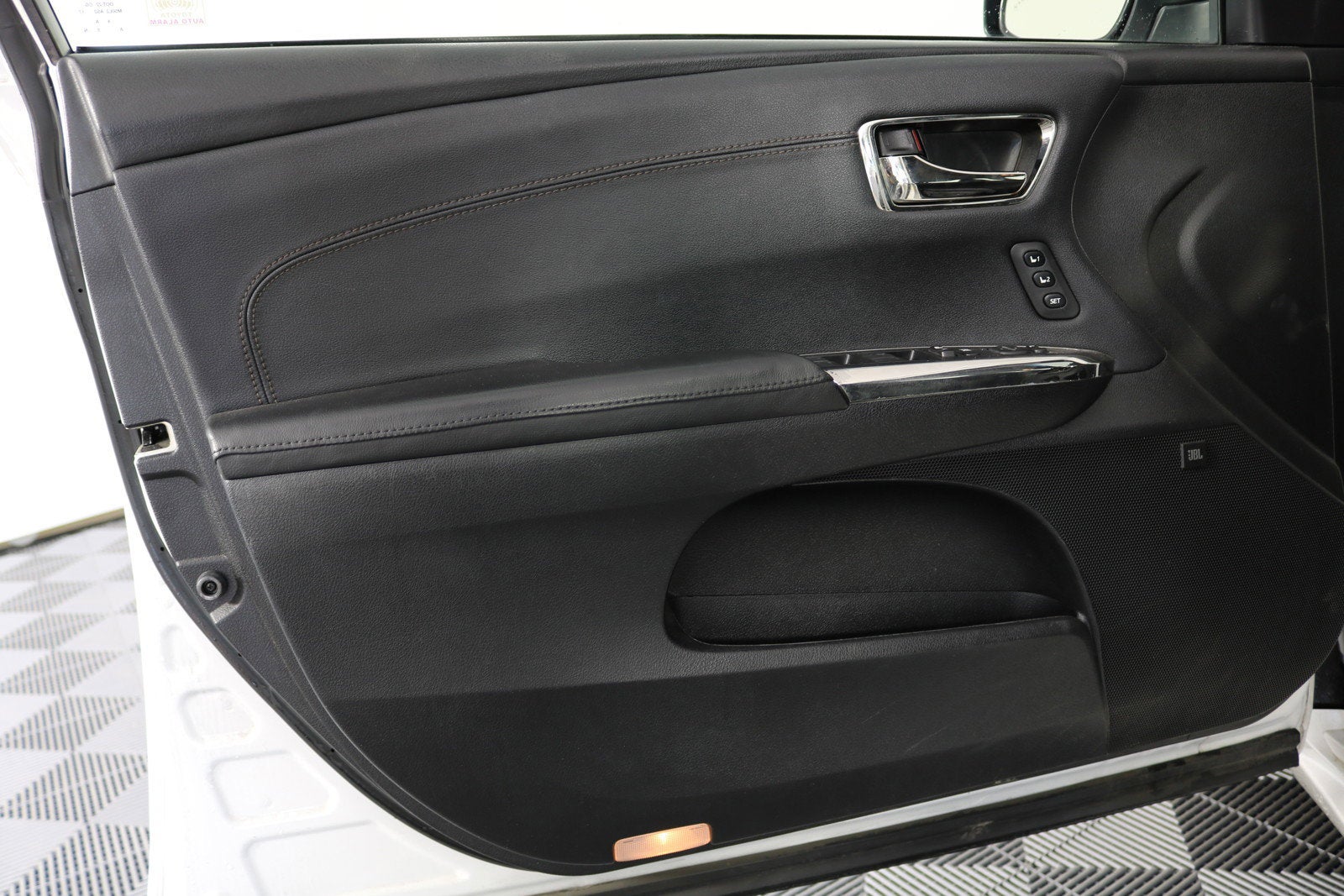 2017 Toyota Avalon Limited *CLEAN CARFAX!*