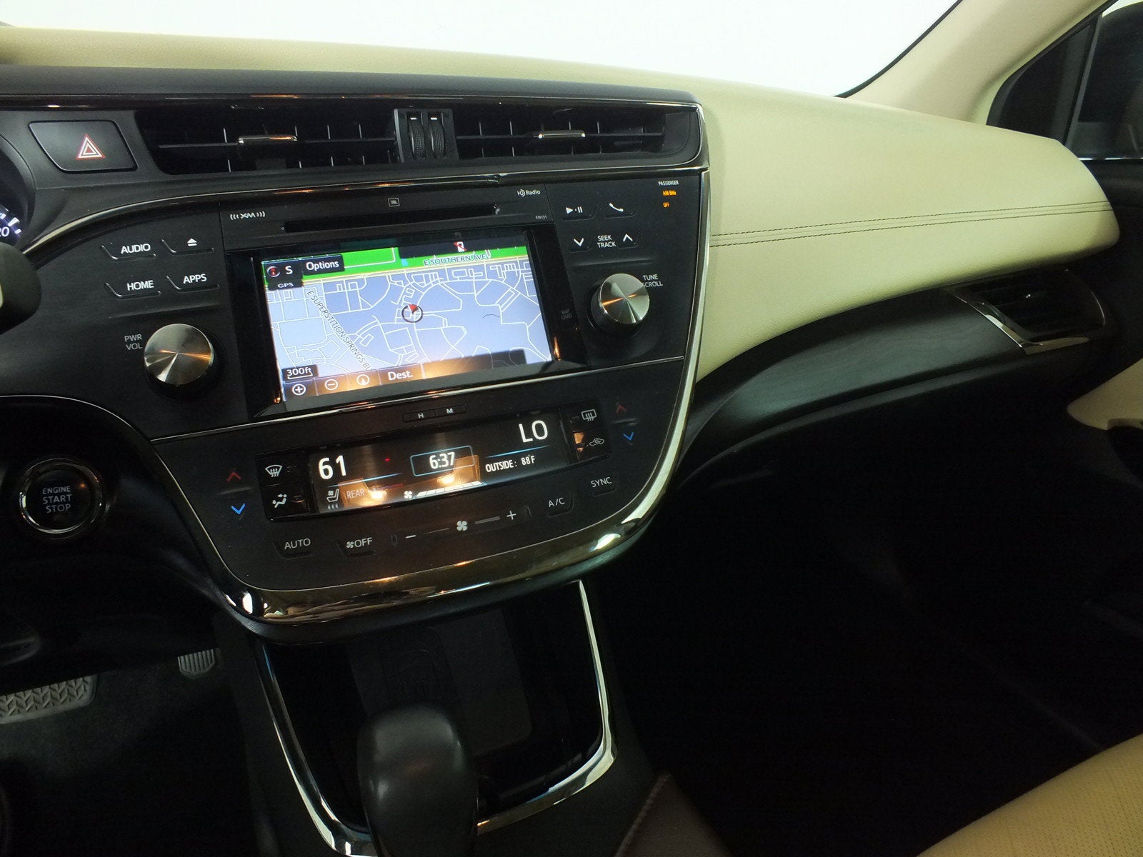 2018 Toyota Avalon Limited *WELL MAINTAINED*