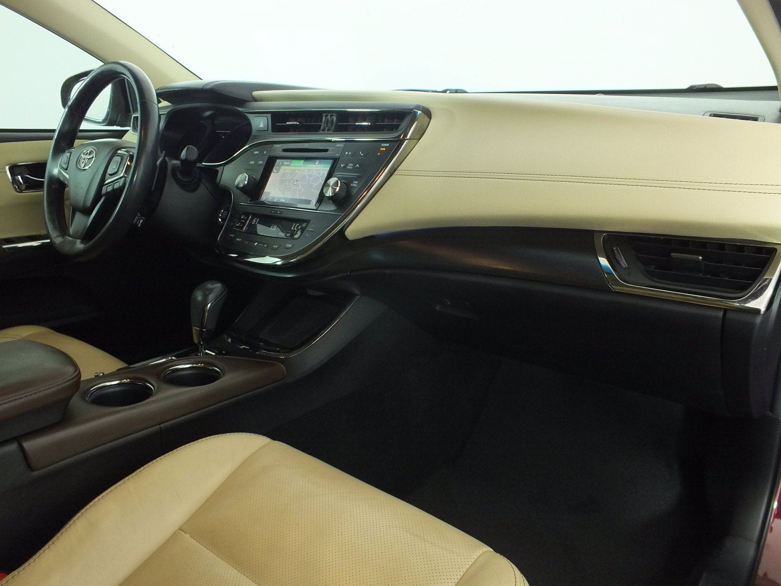 2018 Toyota Avalon Limited *WELL MAINTAINED*