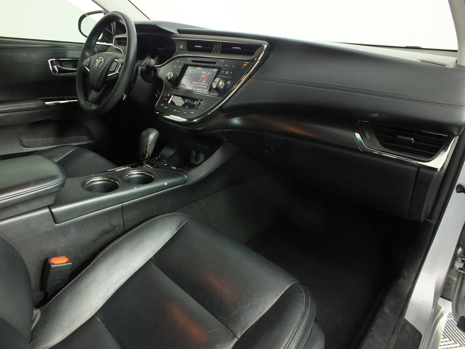 2016 Toyota Avalon XLE FWD *1 OWNER!*