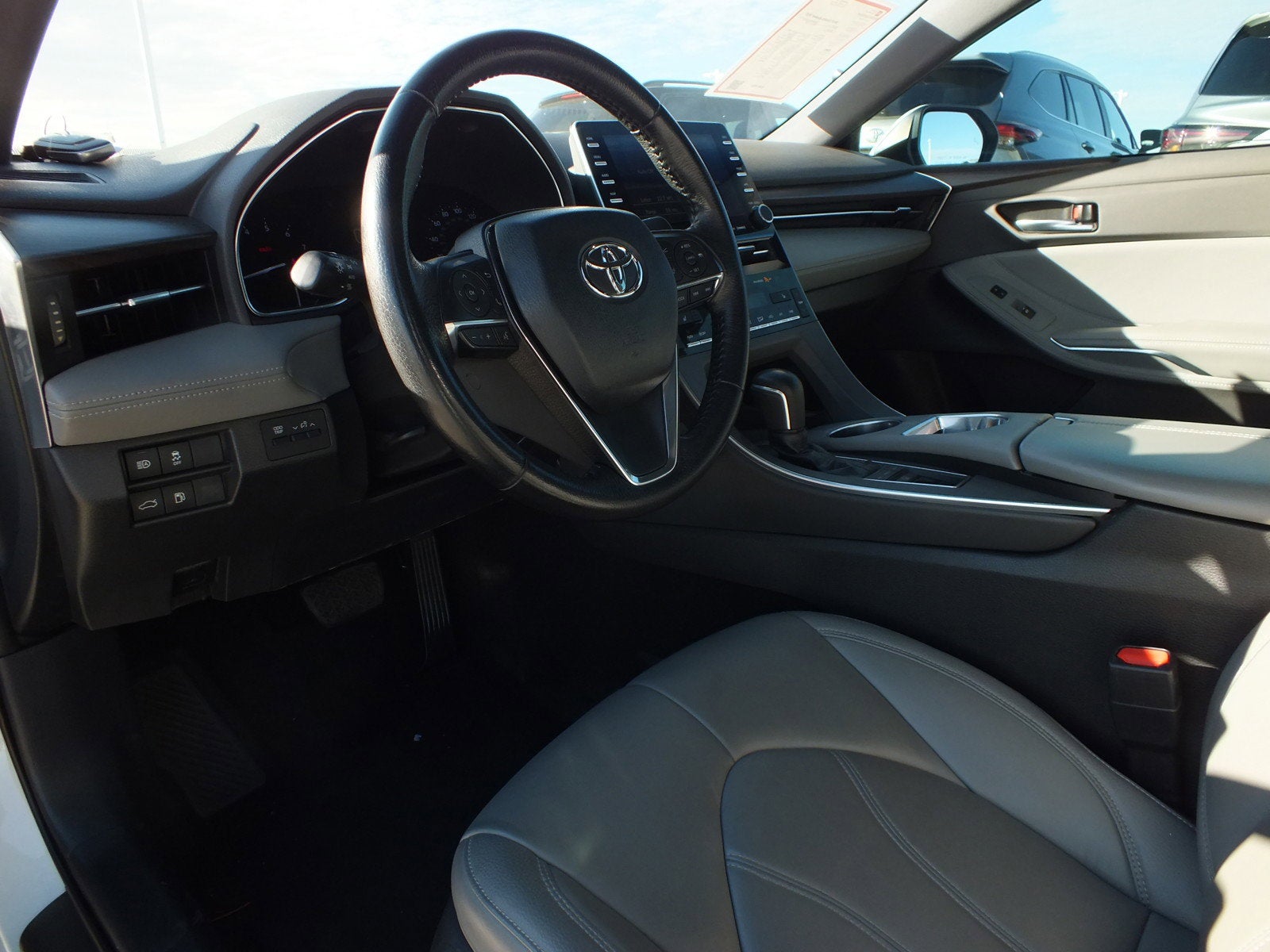 2019 Toyota Avalon XLE FWD *CLEAN CARFAX!*