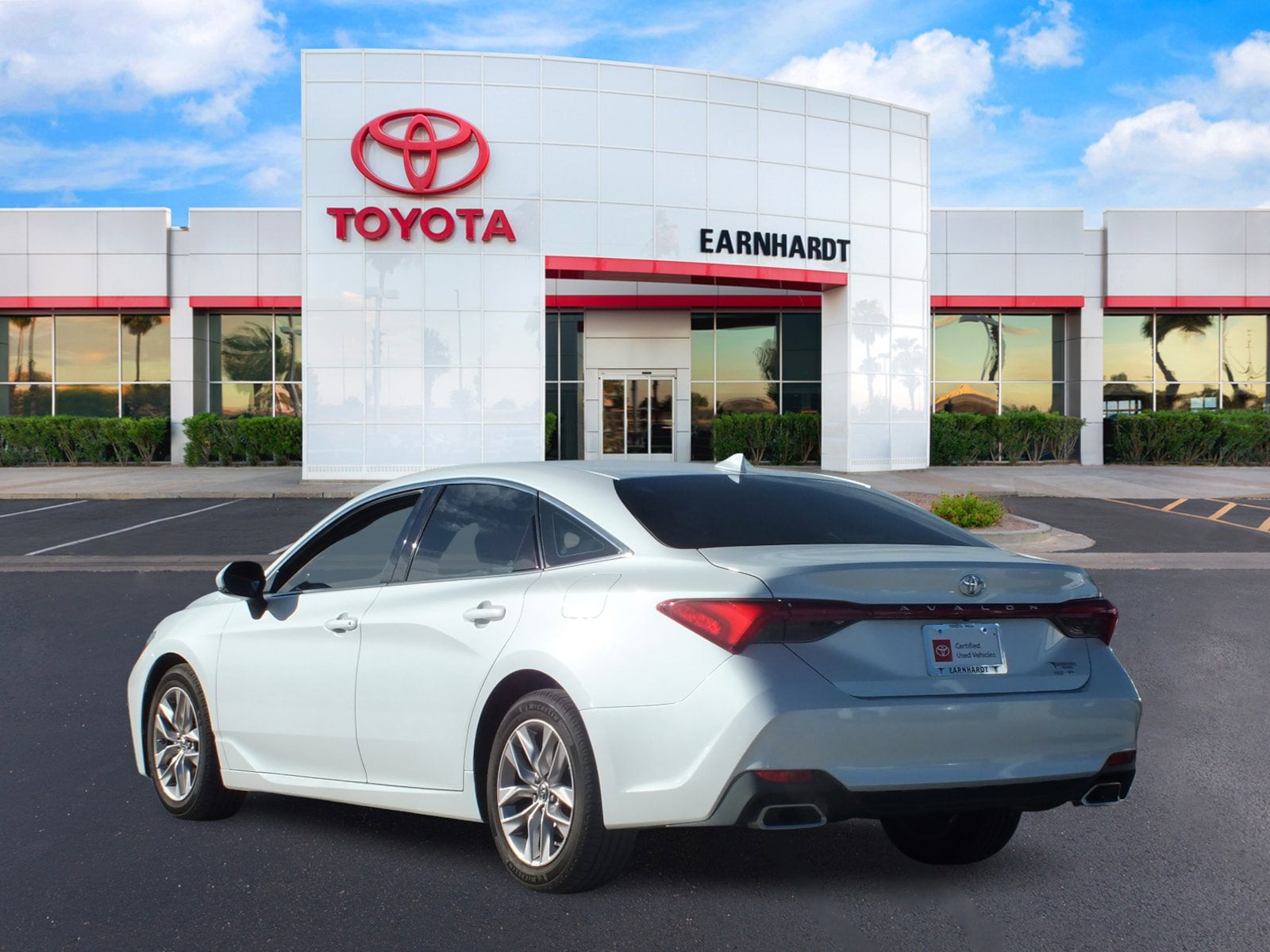 2019 Toyota Avalon XLE FWD *CLEAN CARFAX!*