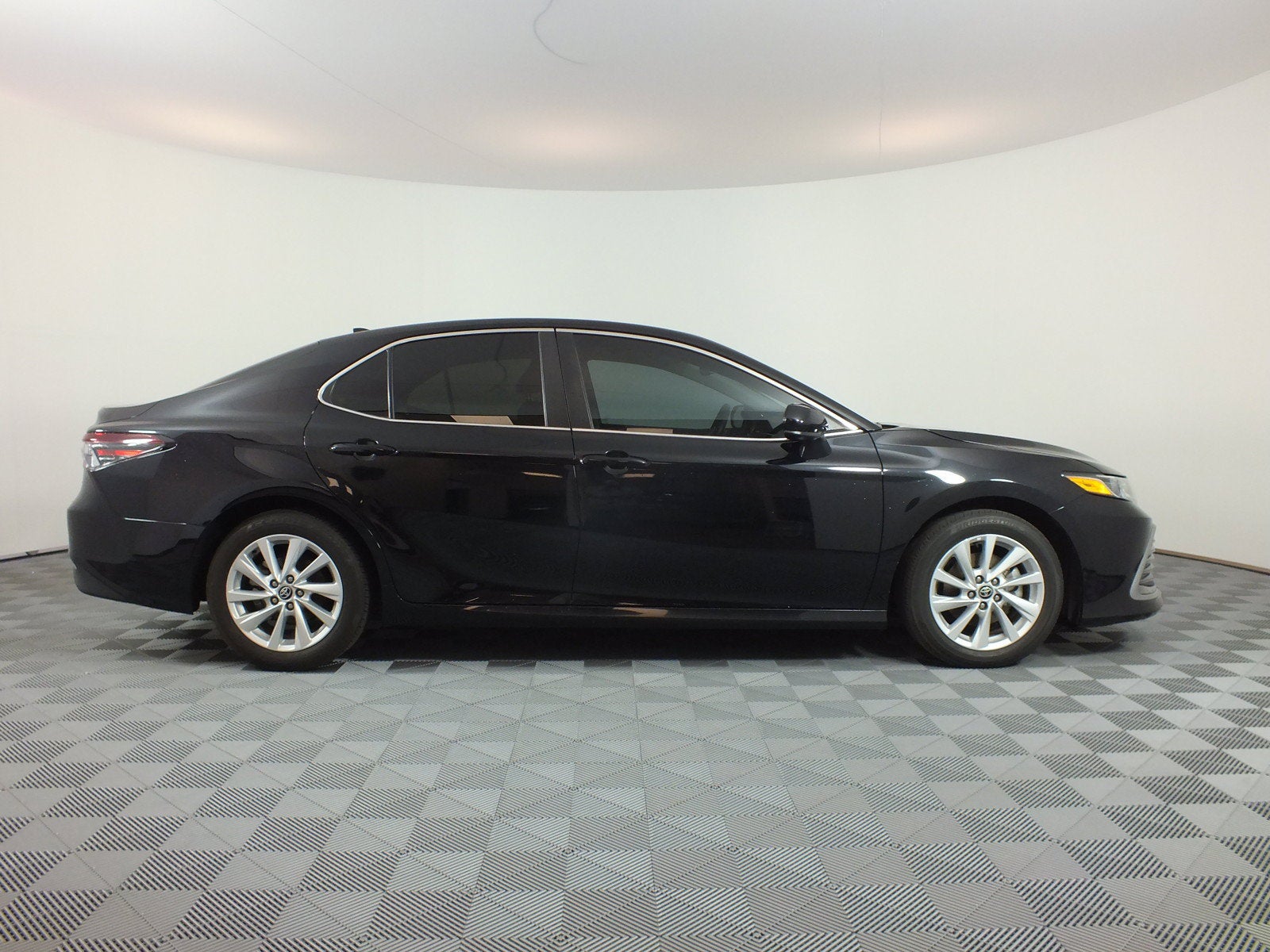 2024 Toyota Camry LE *CLEAN CARFAX*