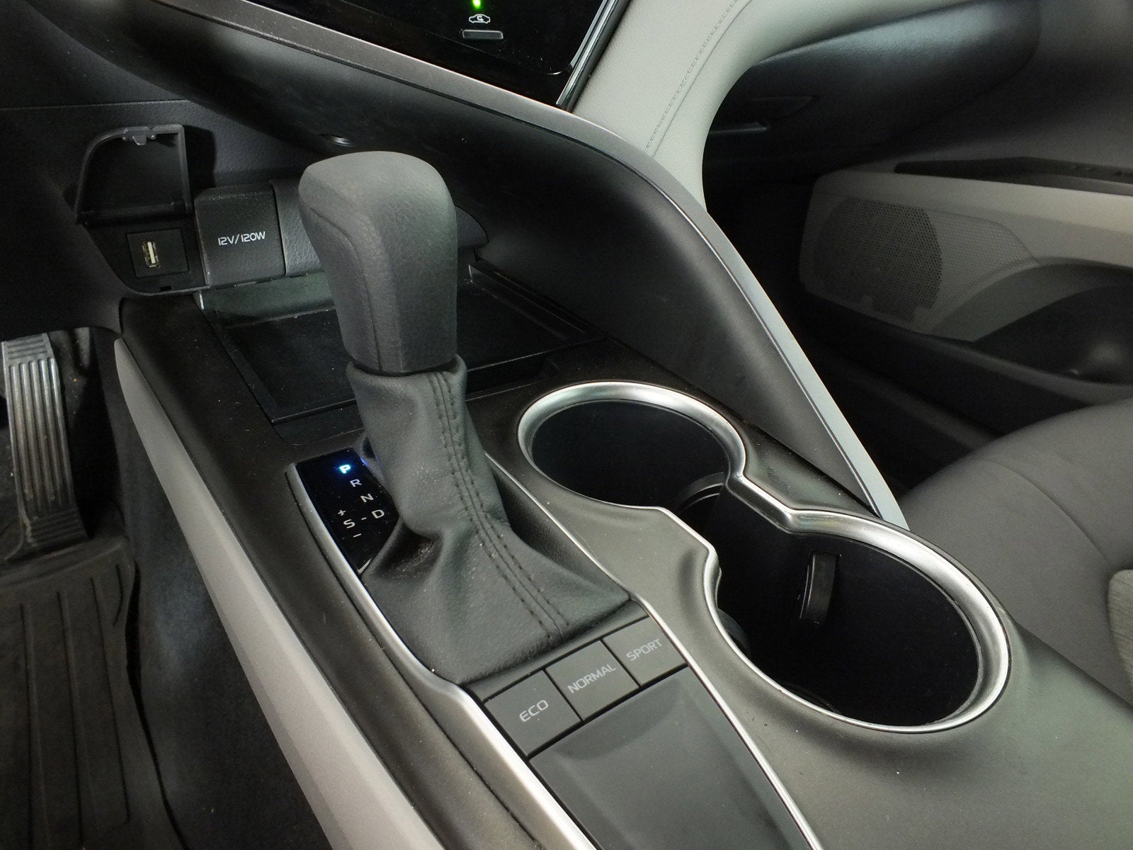 2024 Toyota Camry LE *1-OWNER*
