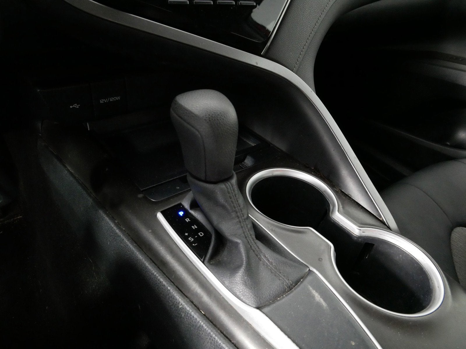 2021 Toyota Camry LE *RELIABLE DAILY DRIVER!*